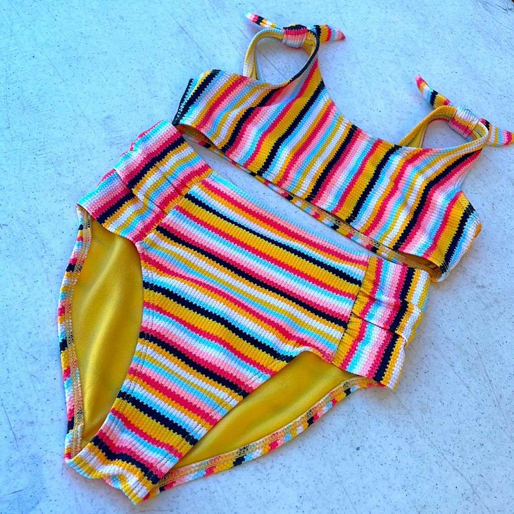 Girls two piece bathing suit